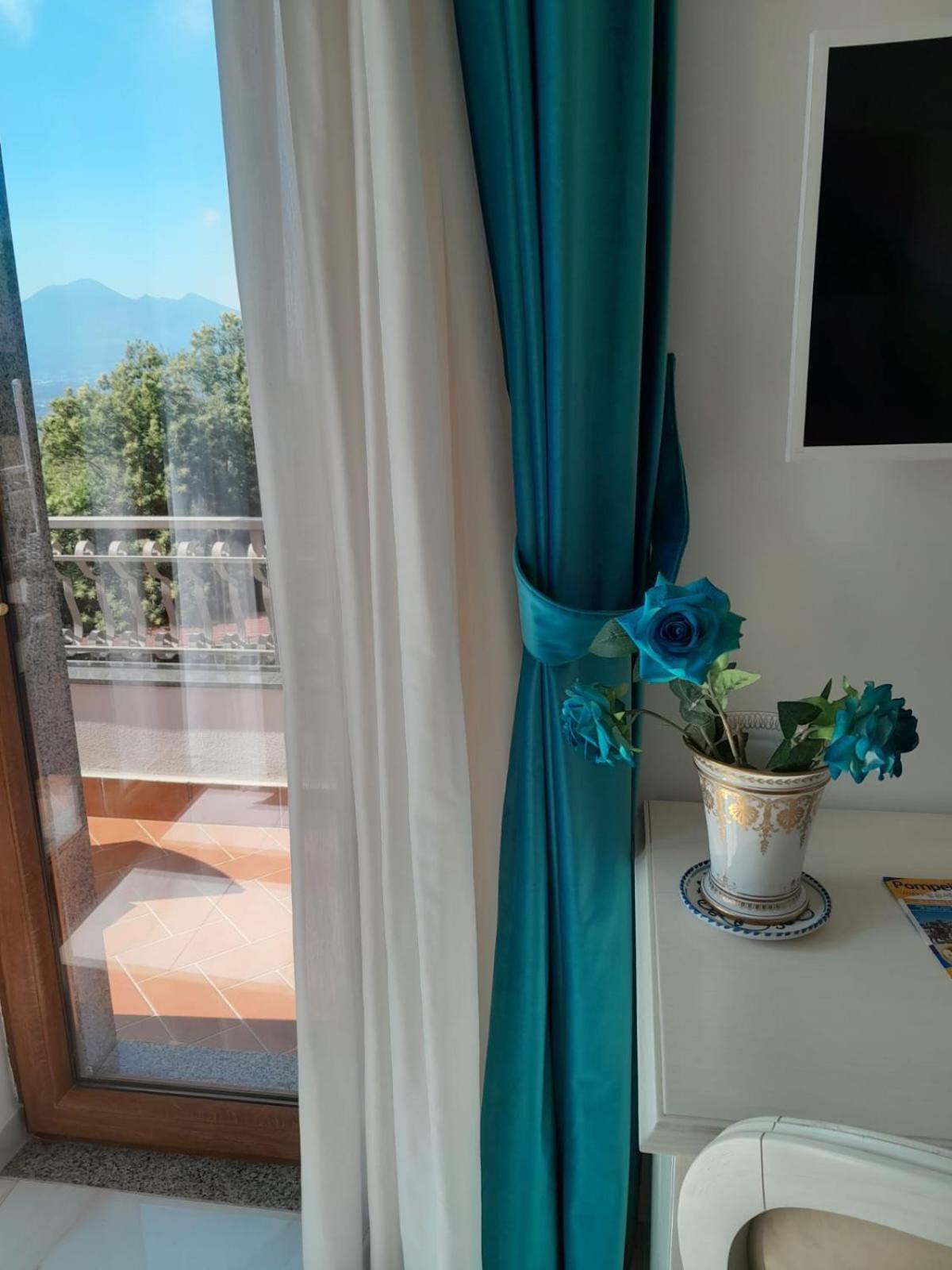 La Vigna Del Vento Bed & Breakfast Casola di Napoli Exterior photo