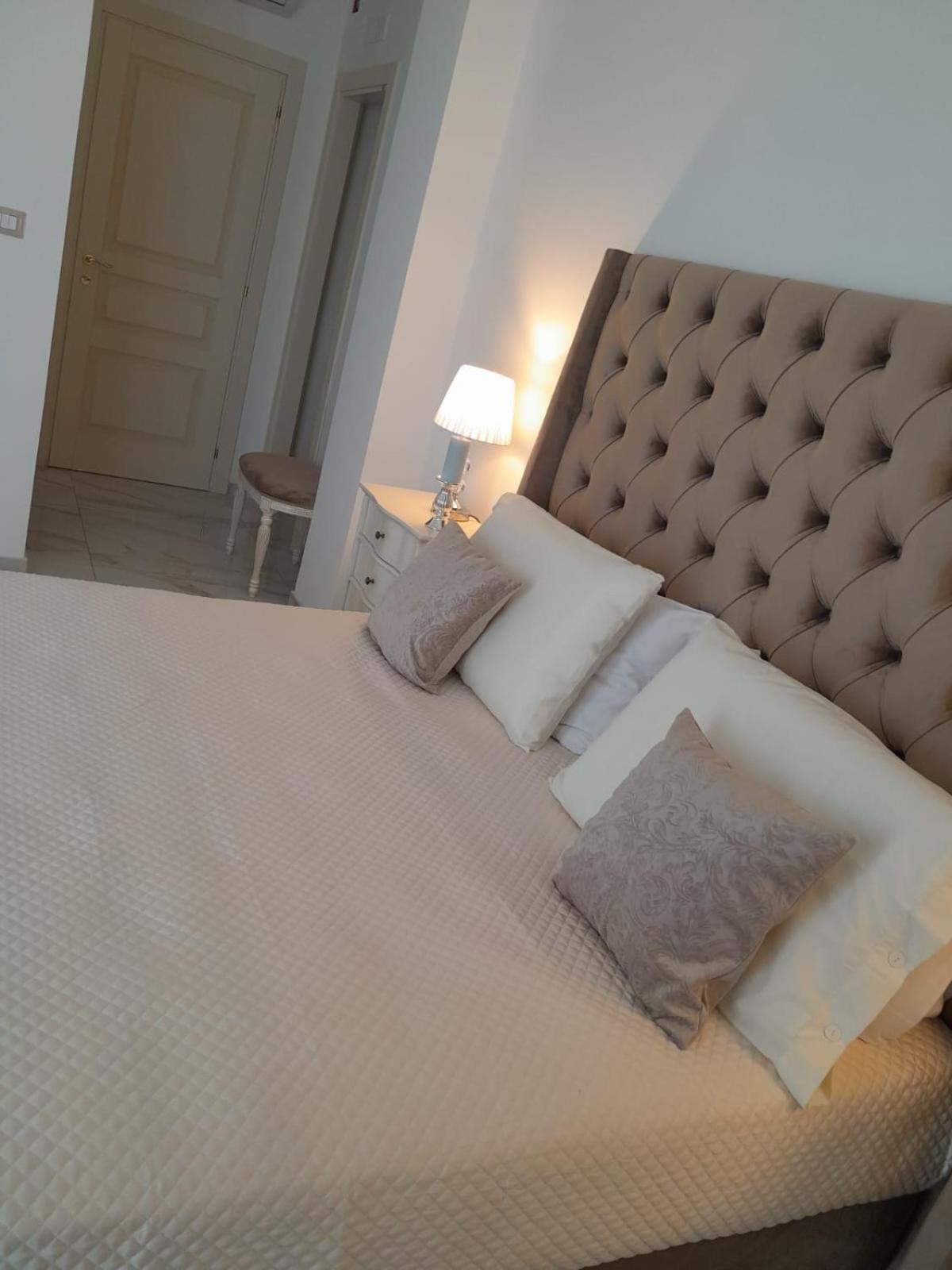 La Vigna Del Vento Bed & Breakfast Casola di Napoli Exterior photo